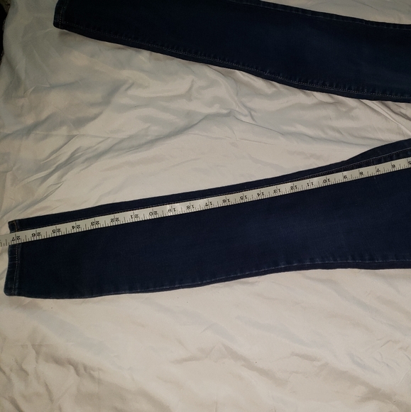 Old Navy jean dark Demin Rockstar Size 4 - Picture 9 of 9